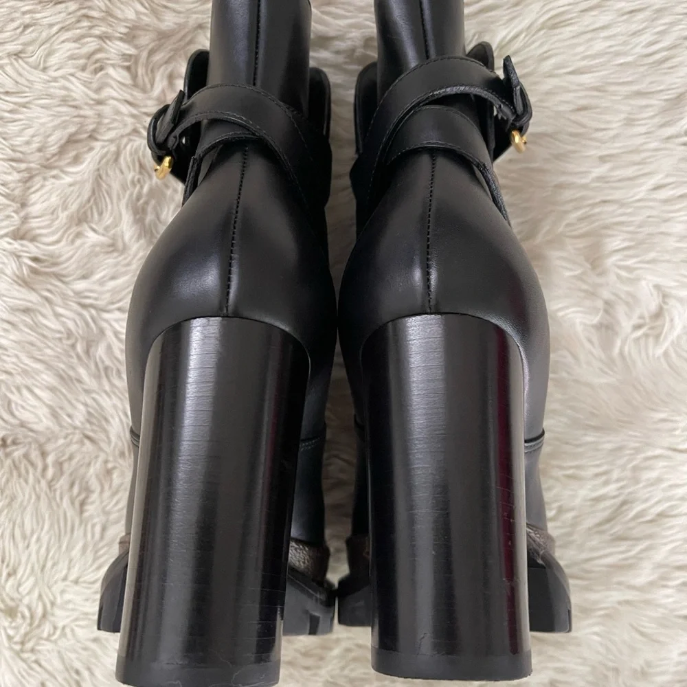 Louis Vuitton Star Trail Ankle Boot Size EU38 US7